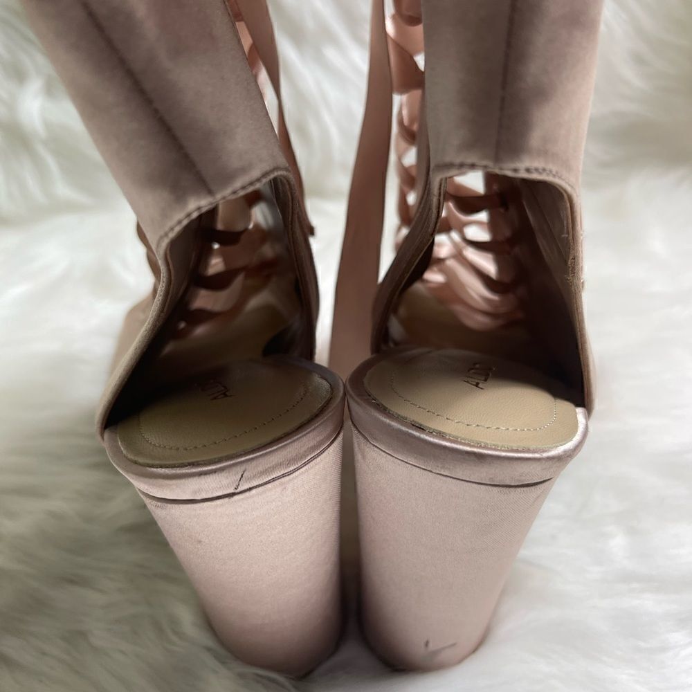 Aldo blush pink satin lace up ankle booties with side zipper 4”block heels SZ10 - Picture 6 of 8